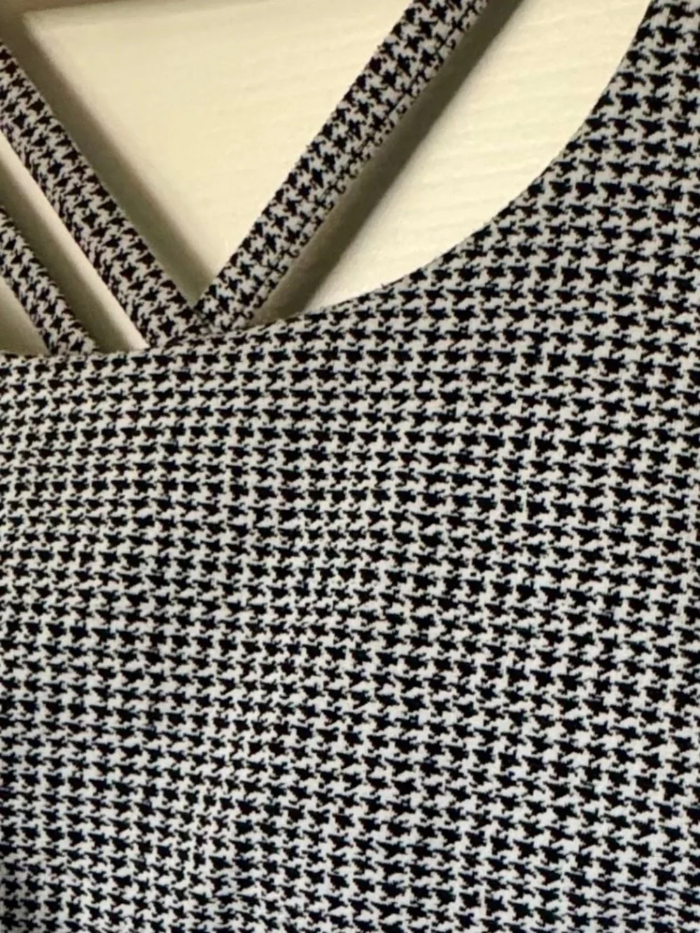 Lululemon Energy Bra - Black/White Houndstooth - 10